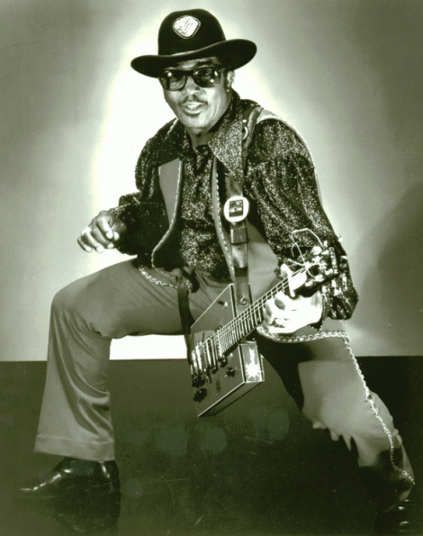 Bo-Diddley-Promo-Pic_590