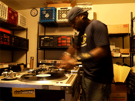 DJ-Chicken-George_470