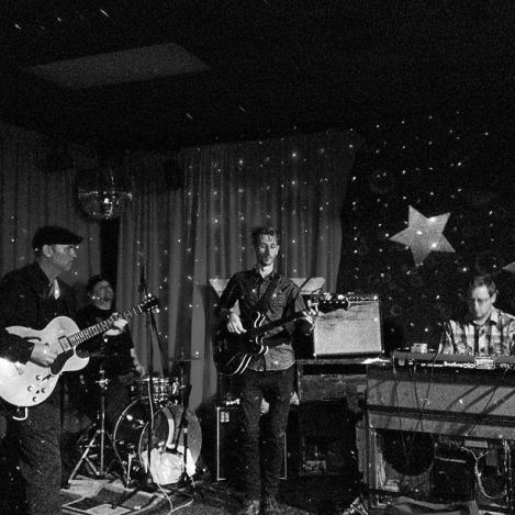 12614_411863435549117_487170349_n